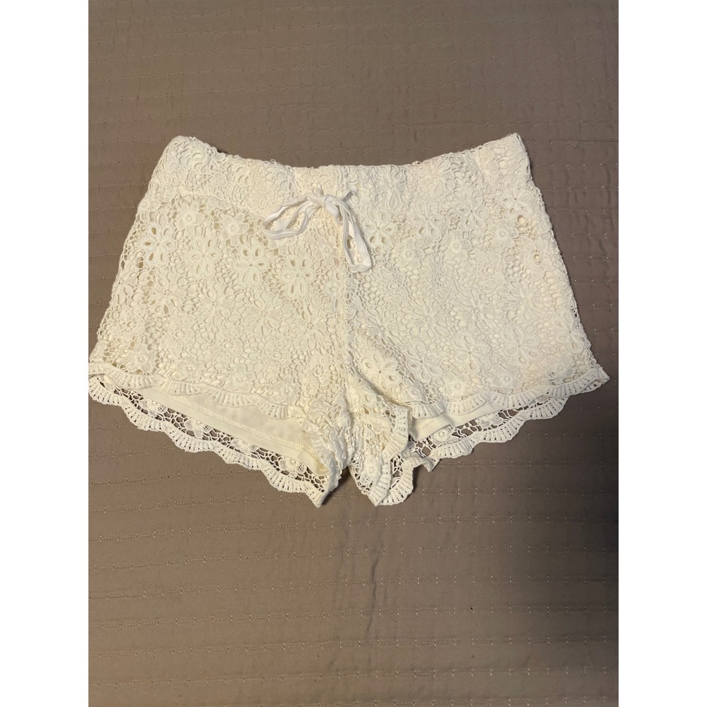 No Boundaries White Floral Lace Crochet Shorts Large L 11-13 Boho Festival